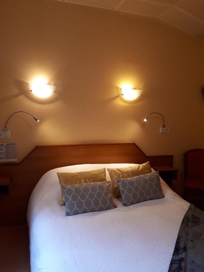 Logis Hotel Le Ceans Orpierre Exterior foto